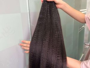 18-inch-kinky-straight-tape-in-hair-extensions